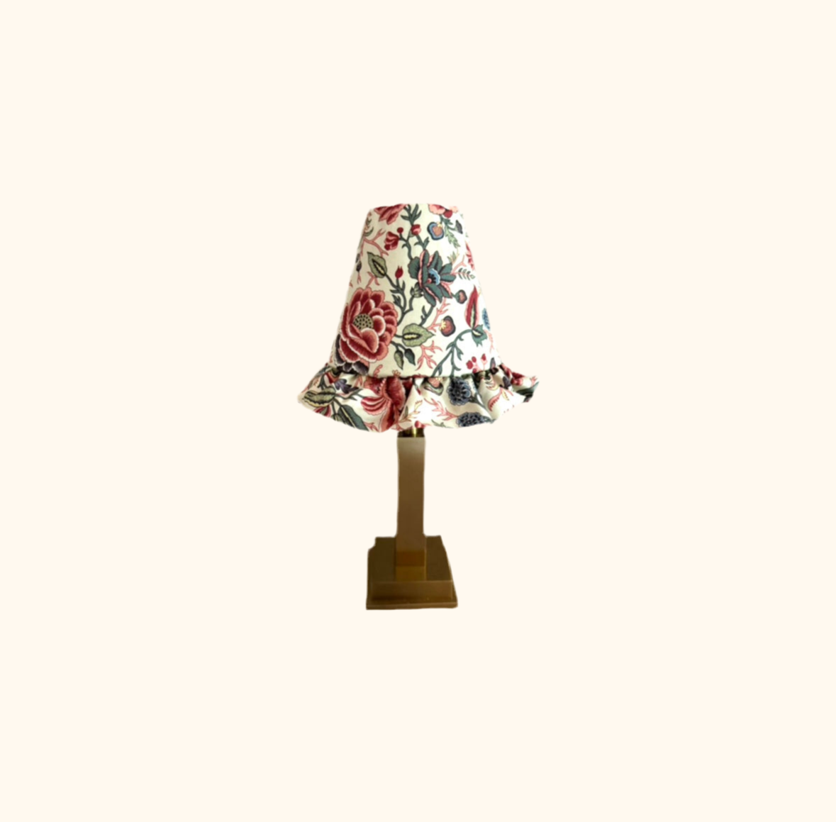 Philia rechargable table lamp with flower lampshade