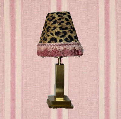 Philia tablelamp with leopard fringe lampshade