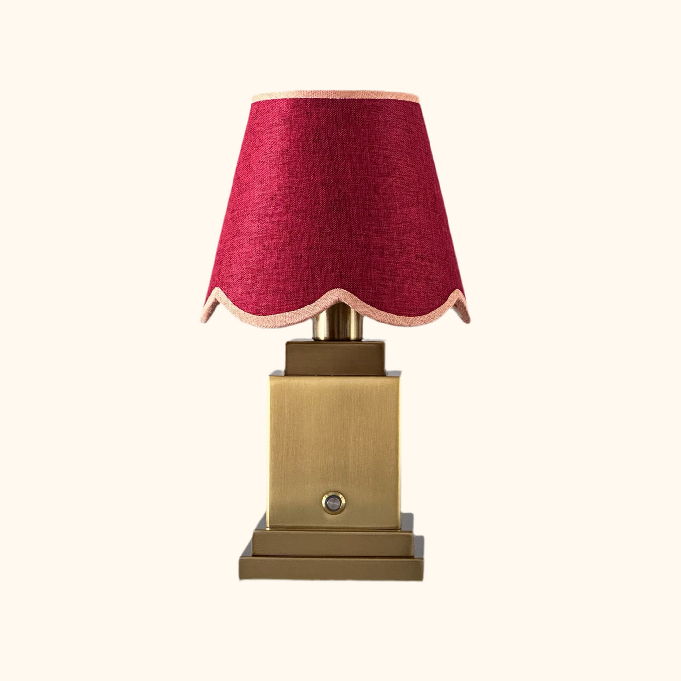 Molly tablelamp red scallop