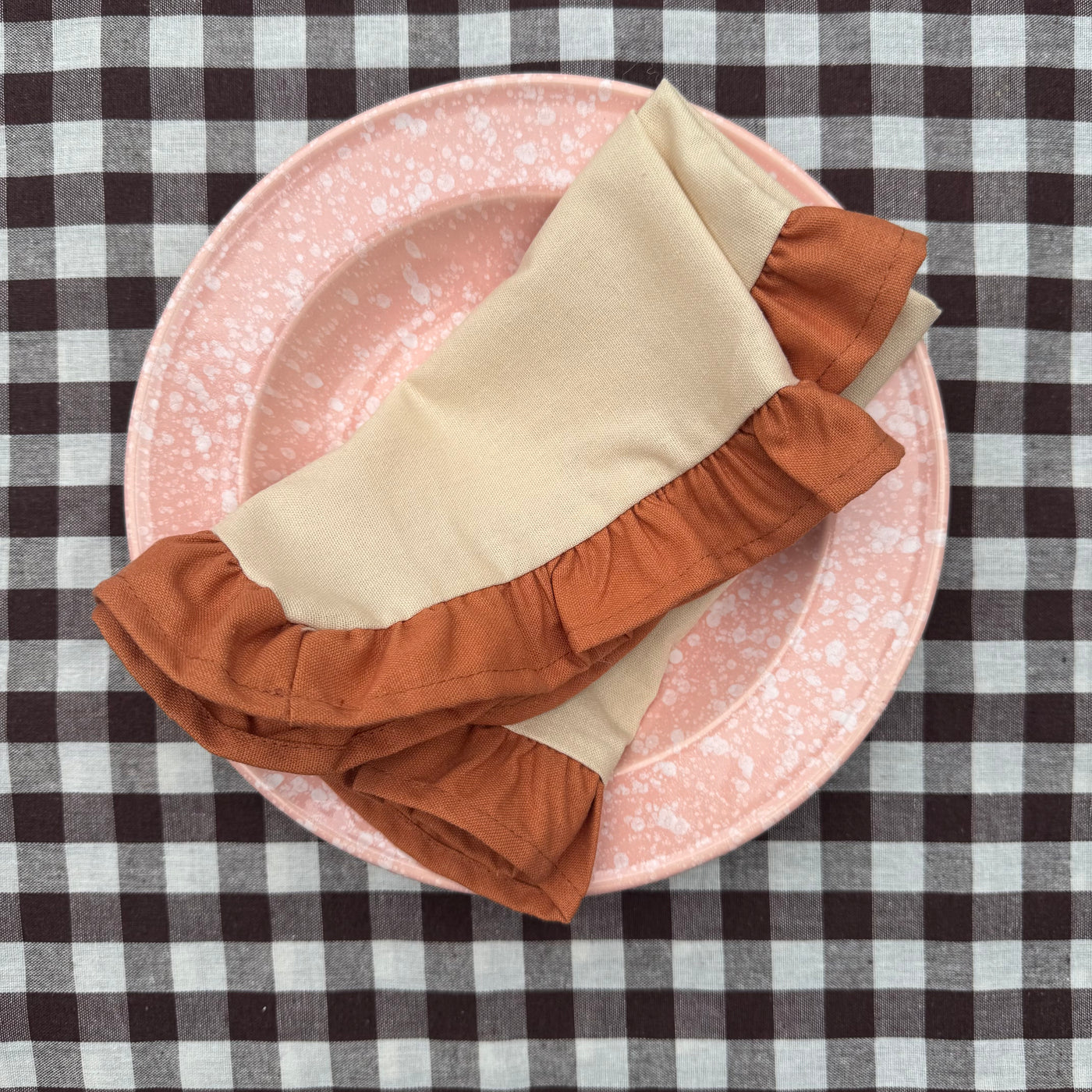 Set of 2 ruffled Margaux Napkins